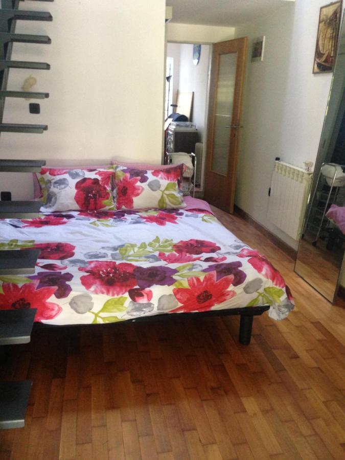 Sea Breeze Studio Hotel Пула Екстериор снимка